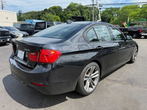 Used 2013 BMW 328i xDrive Sedan AWD/4WD image 6