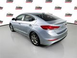 Used 2017 Hyundai Elantra SE image 5