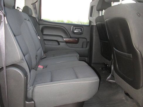 Used 2015 GMC Sierra 2500 SLE w/ SLE Preferred Package AWD/4WD image 16