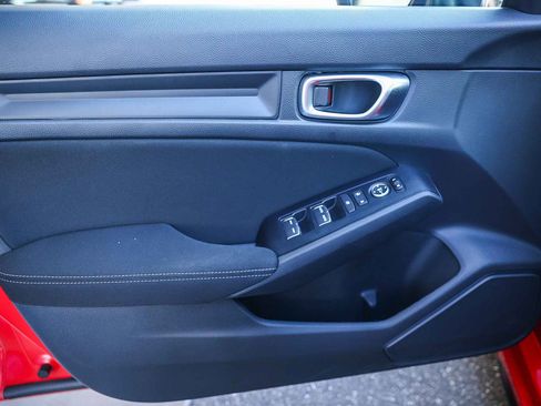 Certified 2025 Honda Civic Sport image 26