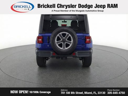 Used 2018 Jeep Wrangler Unlimited Sahara image 7