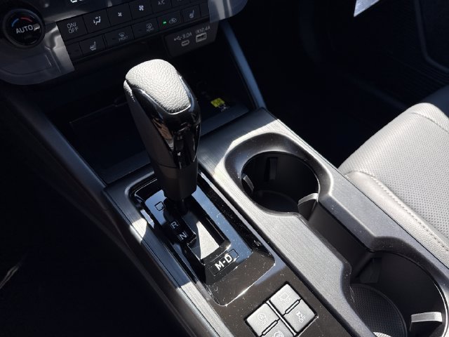 New 2026 Subaru Outback Limited XT AWD/4WD image 29