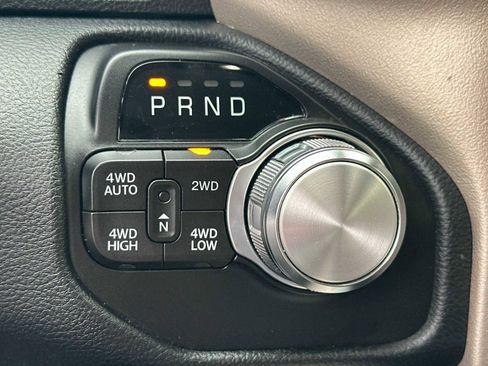 Used 2022 RAM 1500 Laramie image 25