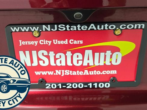 Used 2021 Jeep Compass Limited w/ Sun and Sound Group image 29