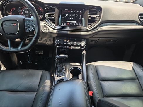 Used 2022 Dodge Durango GT RWD image 15