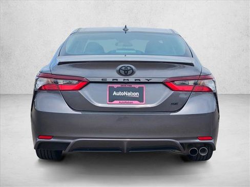 Used 2024 Toyota Camry SE FWD image 7