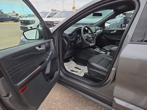 Used 2023 Ford Escape ST-Line Select w/ Tech Pack #2 AWD/4WD image 25