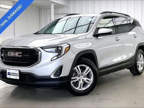 Used 2018 GMC Terrain SLE w/ Driver Convenience Package FWD image 2