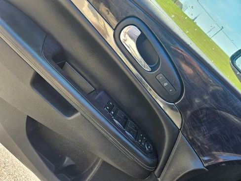 Used 2016 Buick Enclave Premium w/ Experience Buick Package image 11