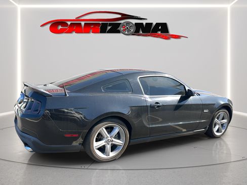 Used 2012 Ford Mustang GT Premium w/ HID Headlamps & Security Pkg RWD image 11