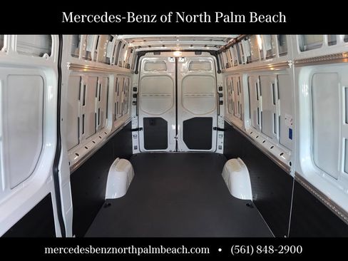 New 2026 Mercedes-Benz Sprinter 2500 image 21