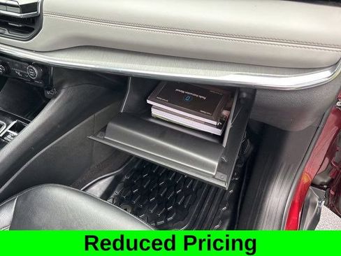 Used 2022 Jeep Compass Limited AWD/4WD image 39