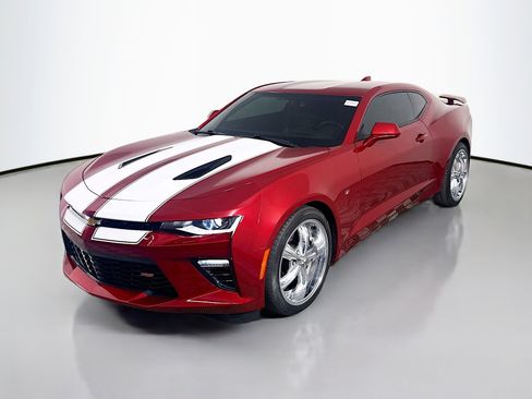 Used 2016 Chevrolet Camaro SS image 4