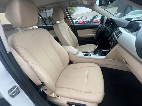 Used 2018 BMW 320i xDrive Sedan AWD/4WD image 44