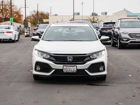 Used 2018 Honda Civic EX-L image 7