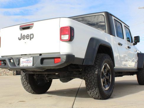 Used 2023 Jeep Gladiator Sport image 29