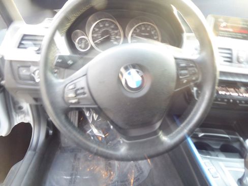 Used 2018 BMW 320i xDrive 320i xDrive Sedan South Africa image 27