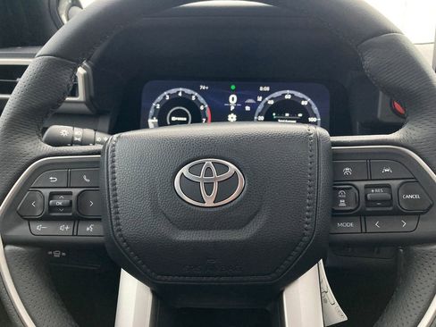 New 2026 Toyota 4Runner TRD Off-Road Premium AWD/4WD image 20