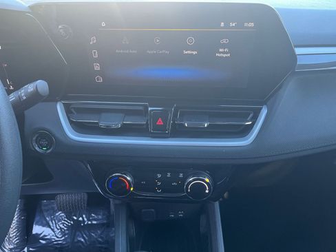 Used 2025 Chevrolet TrailBlazer LT image 18