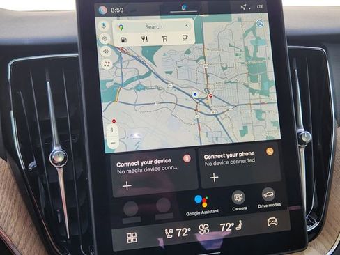 New 2026 Volvo XC60 B5 Plus w/ Protection Package Premier image 21