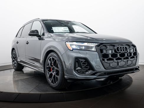New 2026 Audi SQ7 Prestige AWD/4WD image 2