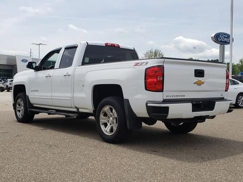 Used 2017 Chevrolet Silverado 1500 LT w/ All Star Edition AWD/4WD image 7