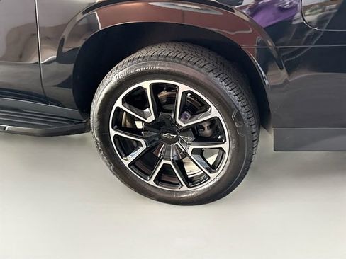 Used 2023 Chevrolet Suburban RST image 35