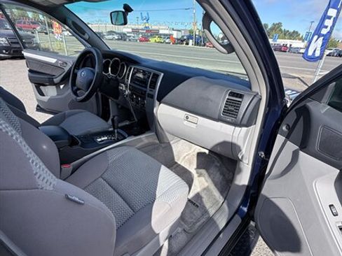 Used 2007 Toyota 4Runner SR5 AWD/4WD image 30