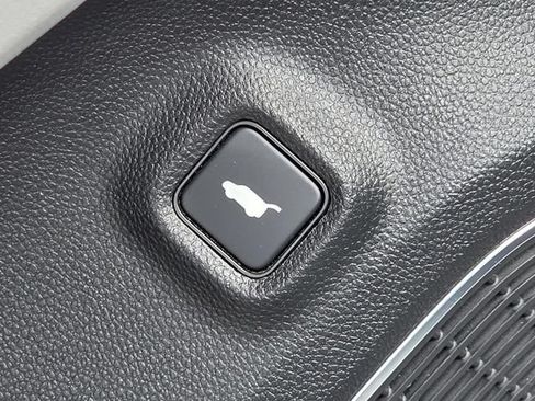 Used 2024 Acura MDX FWD w/ Technology Package image 37