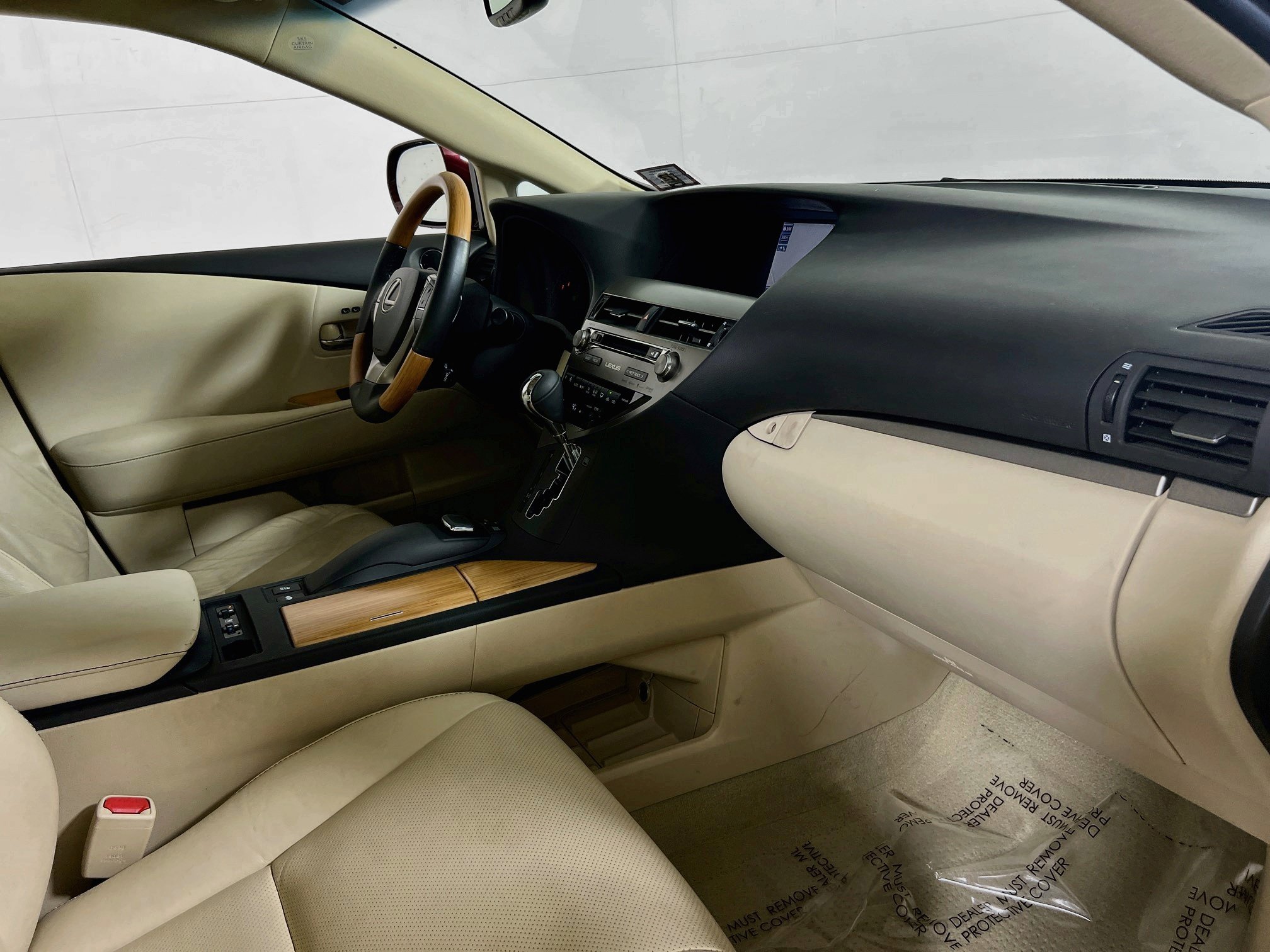 Used 2015 Lexus RX 450h AWD image 29
