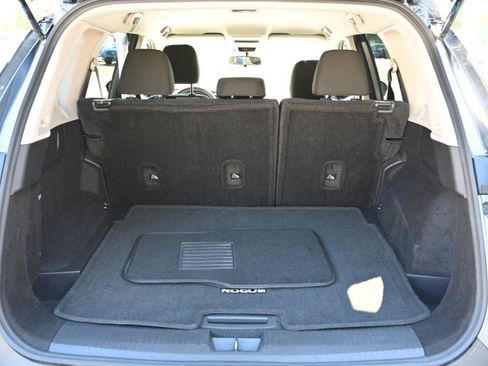 Used 2023 Nissan Rogue S FWD image 15