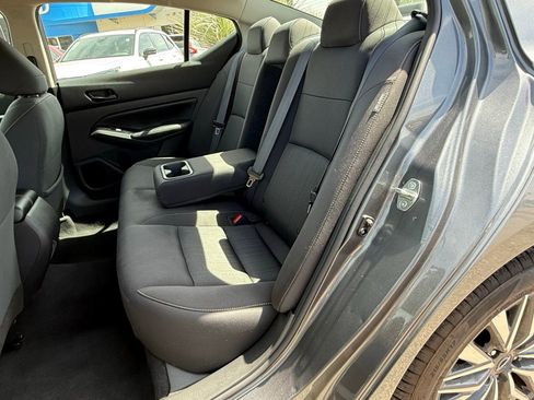 Used 2023 Nissan Altima 2.5 SV image 32