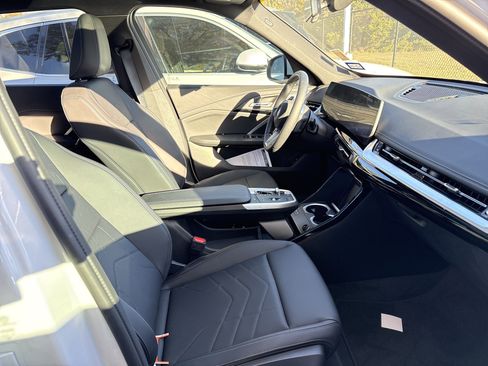 Certified 2025 BMW X1 xDrive28i w/ Convenience Package image 33