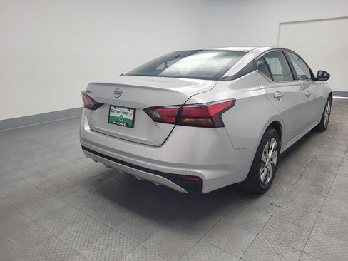 Used 2023 Nissan Altima 2.5 S FWD image 7