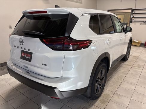 New 2026 Nissan Rogue SV w/ Cold Weather Package image 4