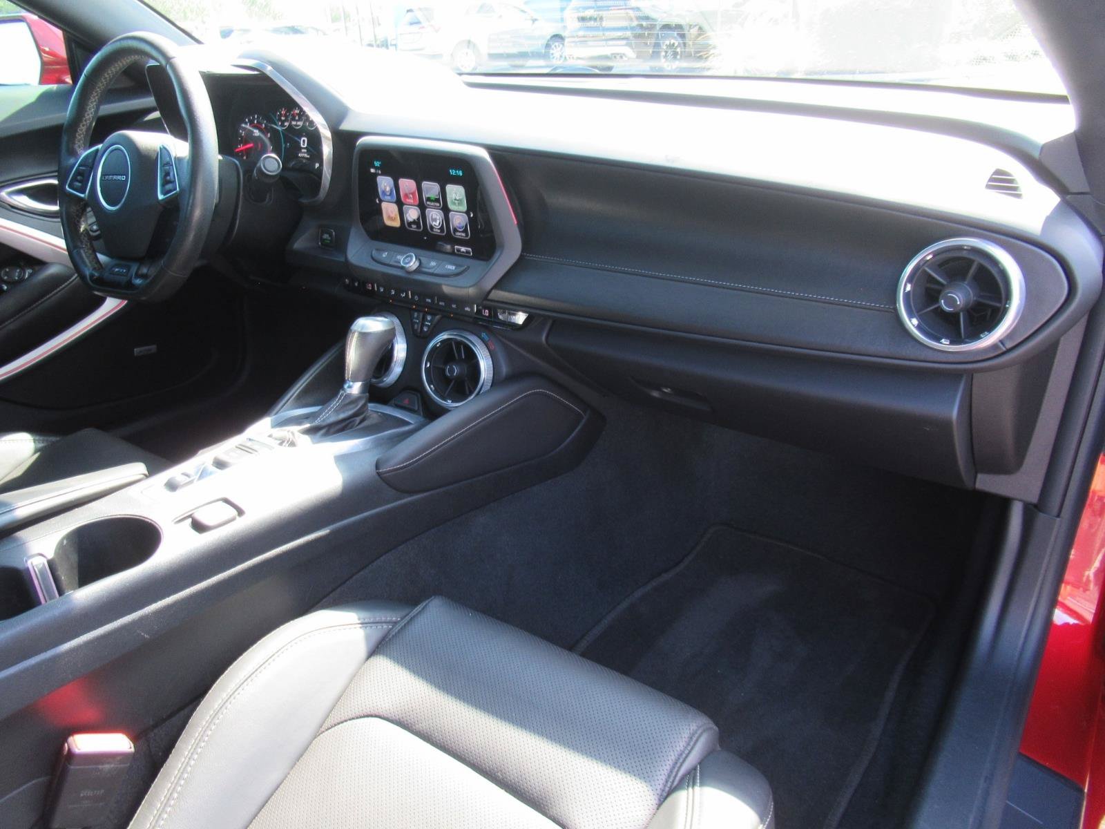 Used 2017 Chevrolet Camaro LT RWD image 11