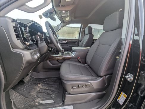 New 2026 GMC Sierra 1500 Elevation w/ Preferred Package AWD/4WD image 15