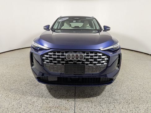 Certified 2025 Audi Q5 Premium w/ Premium Plus AWD/4WD image 2