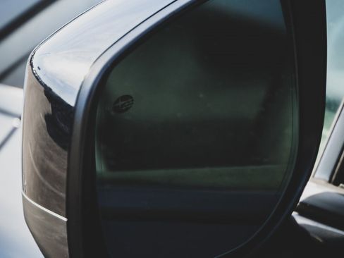 Used 2018 Subaru Crosstrek 2.0i Premium w/ Eyesight System image 14