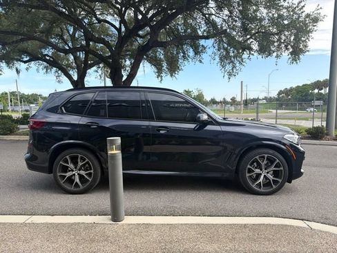 Used 2023 BMW X5 xDrive40i w/ M Sport Package AWD/4WD image 3