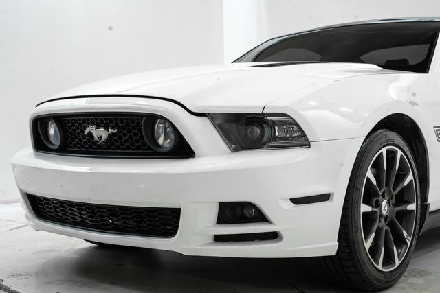 Used 2013 Ford Mustang GT Premium RWD image 15