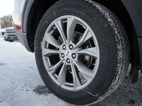 Used 2023 Ford Explorer XLT w/ Equipment Group 202A image 33