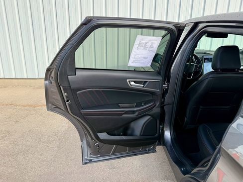 Certified 2024 Ford Edge ST-Line image 14