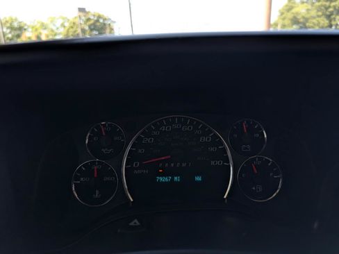 Used 2013 Chevrolet Express 3500 LT w/ LT Preferred Equipment Group RWD image 16