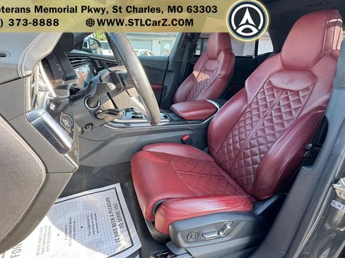 Used 2021 Audi SQ8 Prestige AWD/4WD image 10
