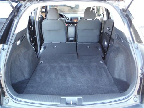Used 2019 Honda HR-V EX image 28