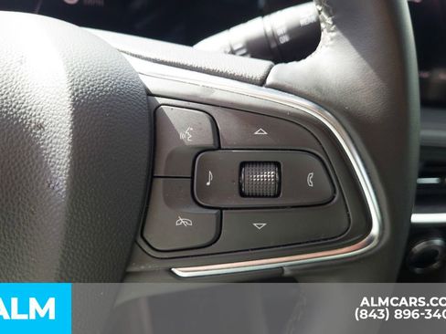 Used 2024 Buick Encore GX Sport Touring image 31