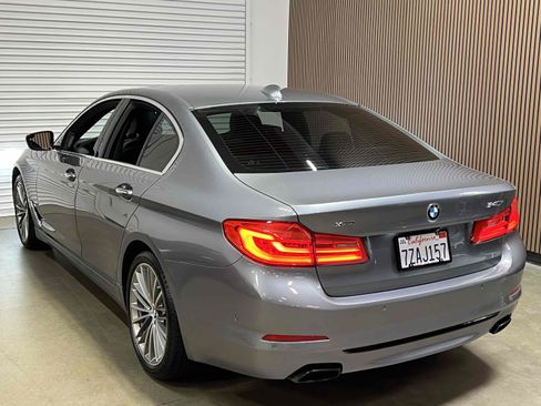 Used 2017 BMW 540i xDrive AWD/4WD image 4