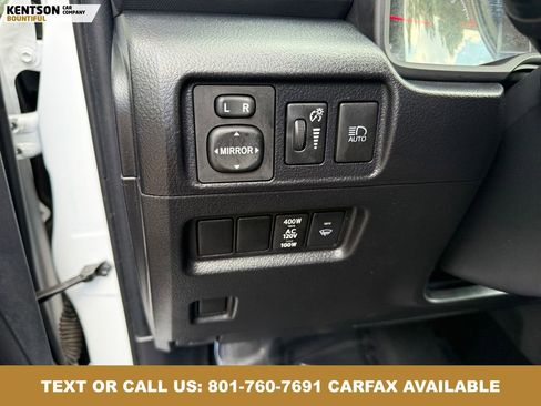 Used 2024 Toyota 4Runner SR5 Premium w/ Moonroof Package AWD/4WD image 19