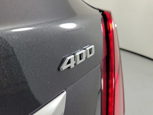 Used 2023 Cadillac XT5 Premium Luxury w/ Technology Package AWD/4WD image 7